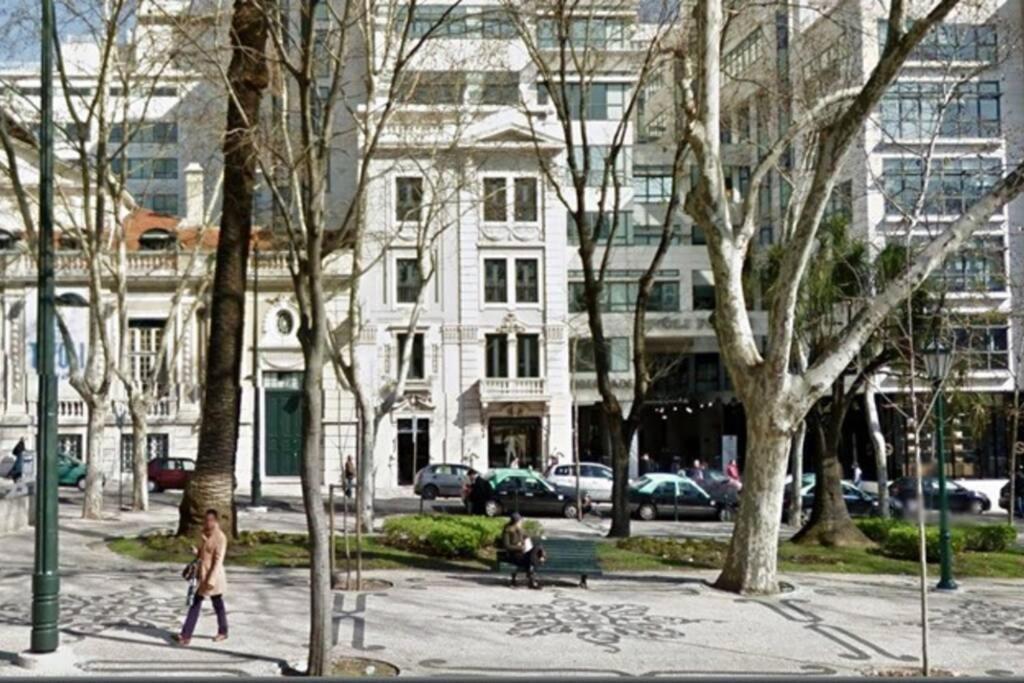 Av. Da Liberdade Comfortable Apt With Balcony Lisboa Dış mekan fotoğraf